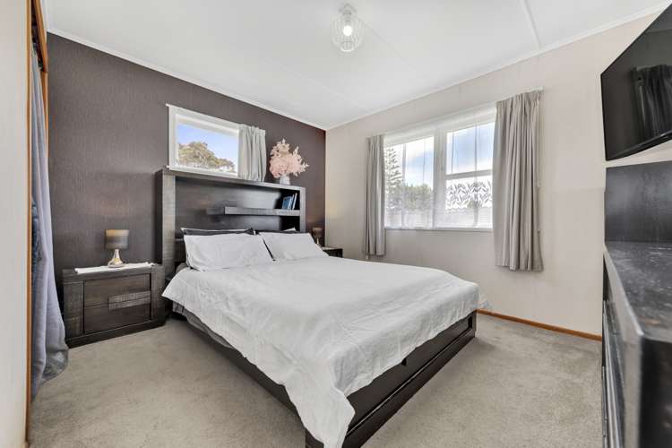 15 Waikaremoana Place Pakuranga Heights_14