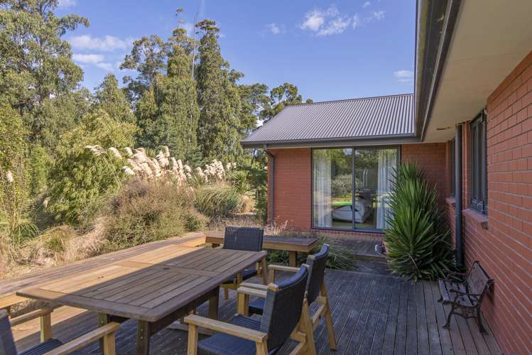 28 Settlement Road Lincoln_13