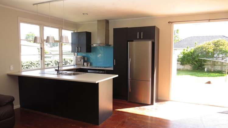 21 Melba Street Beach Haven_5