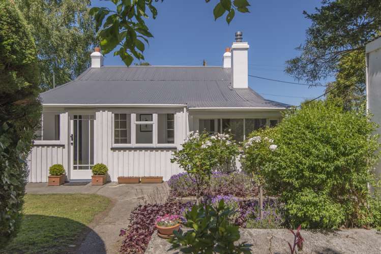 8 Charles Street Waddington_0