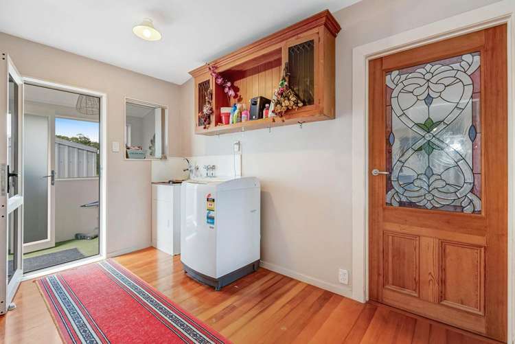37 Te Pua School Road Helensville_14