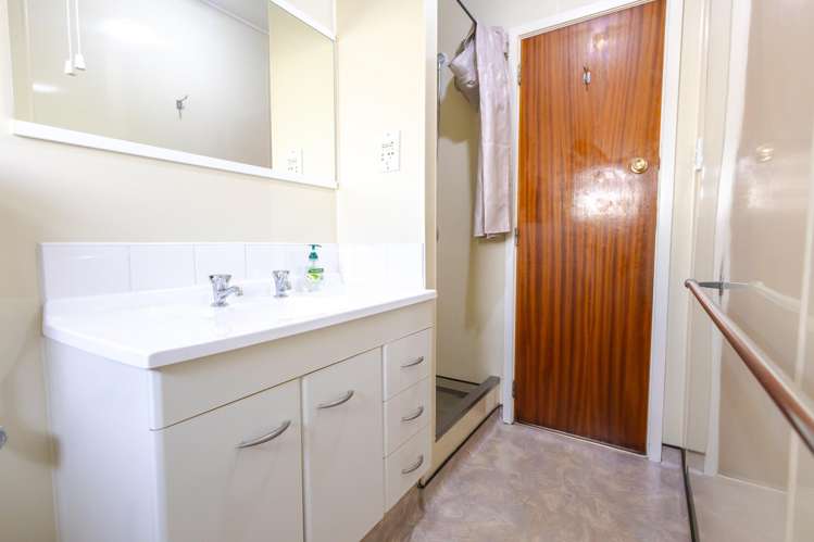 6/64 Tasman Street Greymouth_14