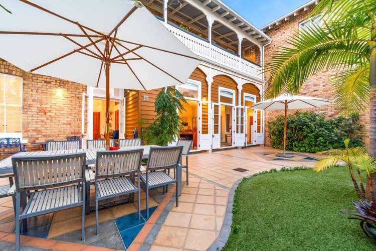 5B King Edward Parade Devonport_9