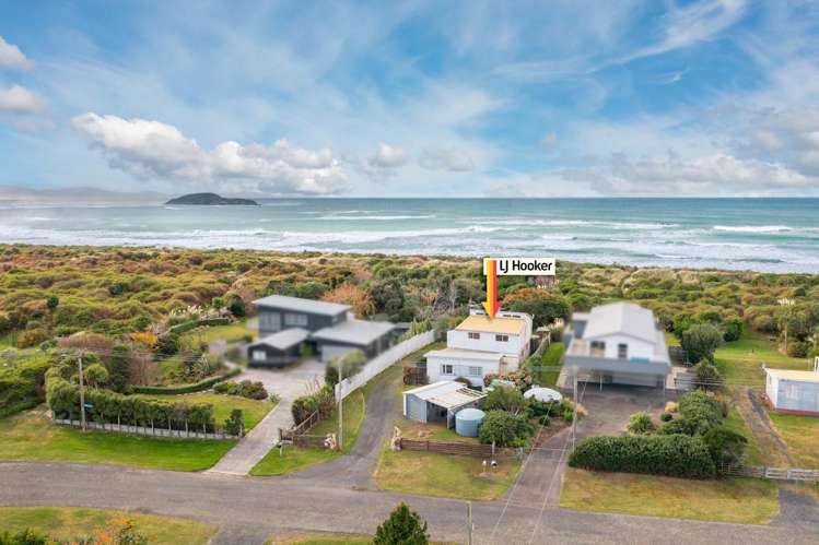 3 Palmer Place Taieri Mouth_34