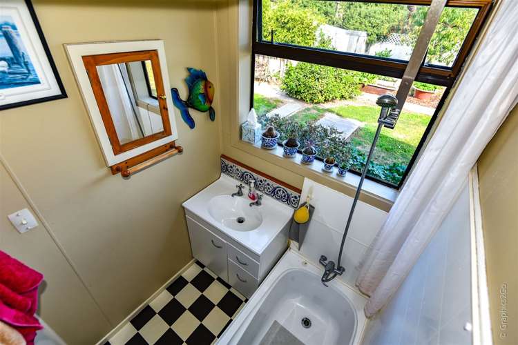 124 Embankment Road Lincoln_15