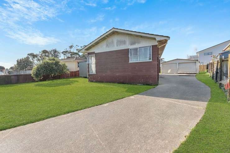 The owner of 63 Koromeke Street, Flat Bush, Auckland, is trying to beat the bank, and has listed the property for <img.54m. Photo / Supplied