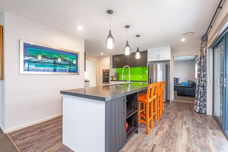 42 Nancy Avenue Feilding_1