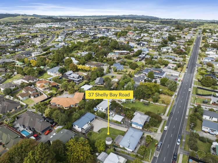 37 Shelly Bay Road Beachlands_28