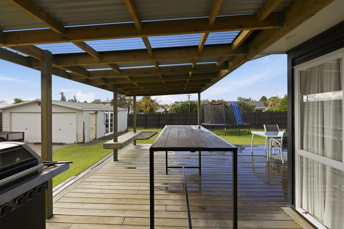 11 Byron Grove_3