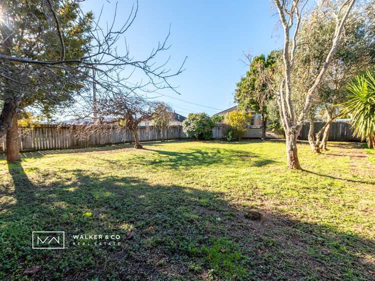 15 Raukawa Grove Trentham_25