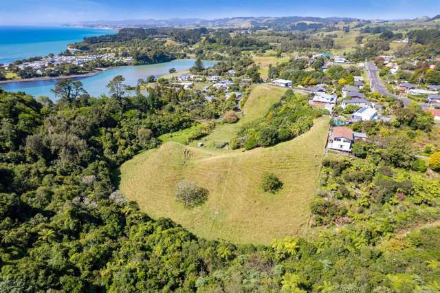 Urenui – Lifestyle, Space & Breathtaking Views