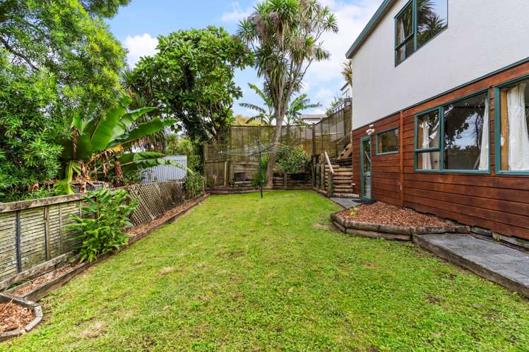 2/14 White Swan Road Mt Roskill_19