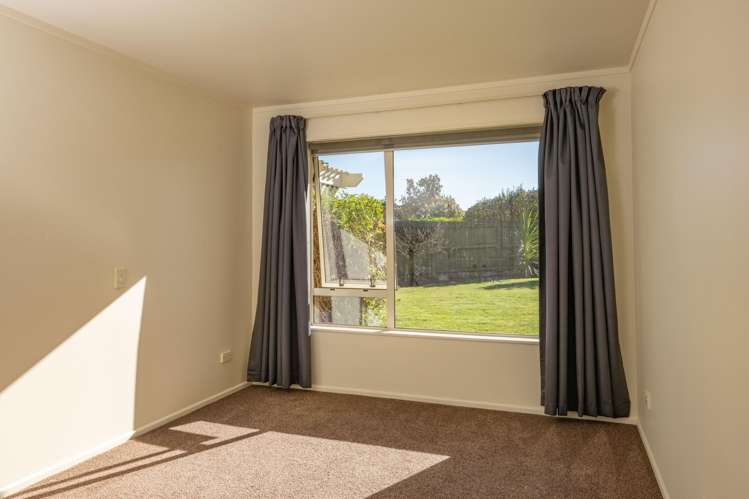 8 Elsa Kidson Court Stoke_12