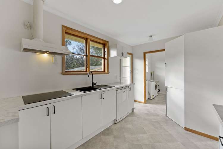 8 Kiwi Street Heretaunga_10