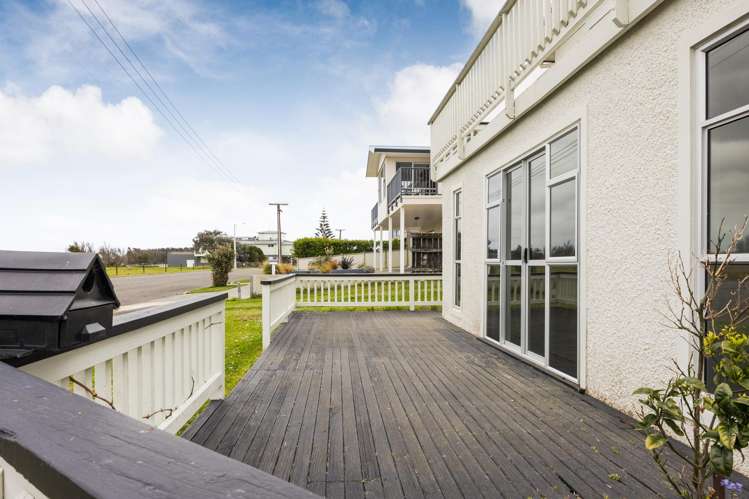 67 Hartley Street Foxton Beach_20