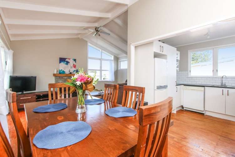 12 Clendon Place Manurewa_8