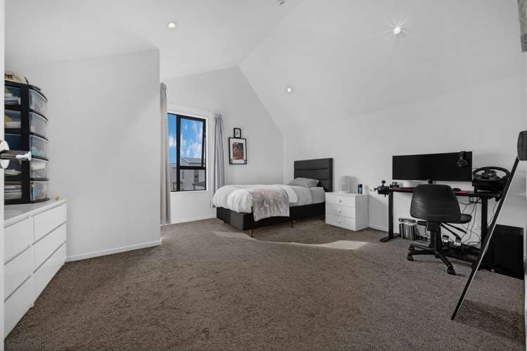 4 Manahau Lane Flat Bush_10