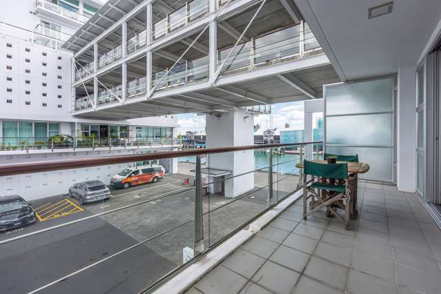 32/145 Quay Street Waitemata Harbour_4