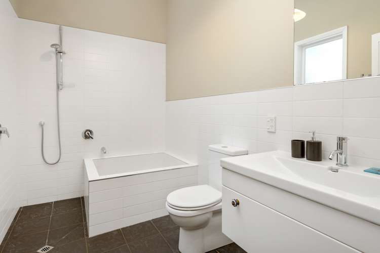 128 Maxwell Road Redwoodtown_16