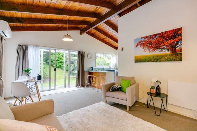 11b Thurleigh Grove Karori_4