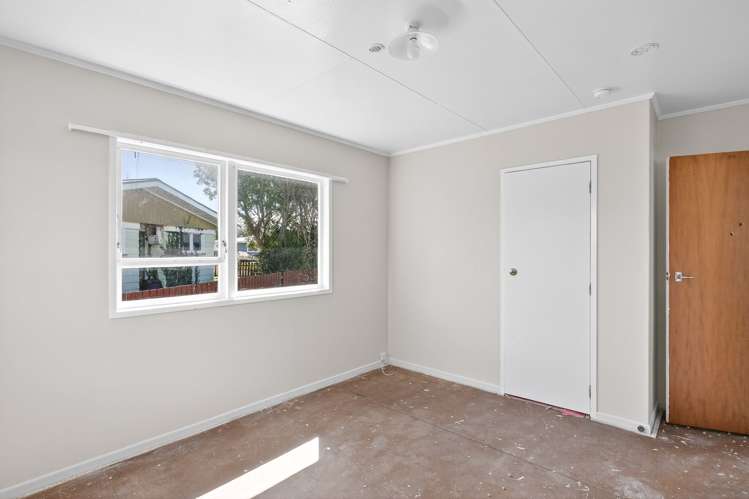 8 Donna Street Outer Kaiti_9