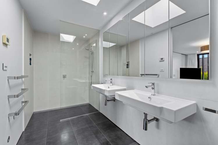 5 Lombardia Way Karaka_24