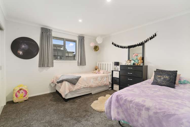 32 Briar Crescent Alexandra_10