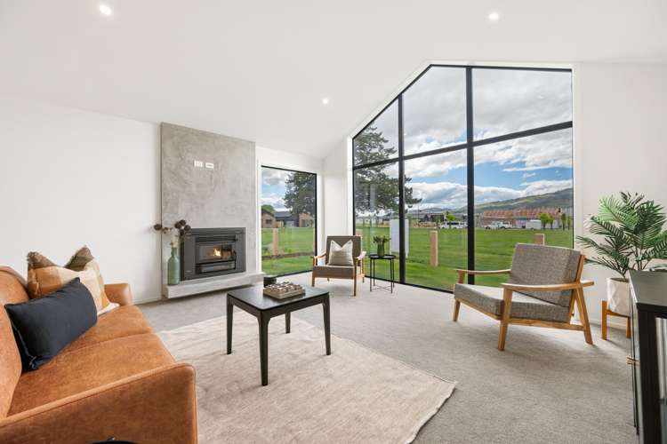 117 Wooing Tree Avenue Cromwell_8