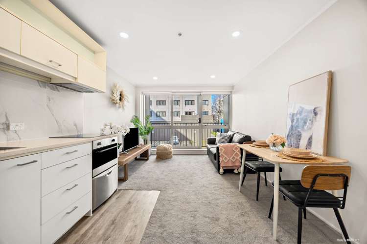 315/53 Cook Street_0