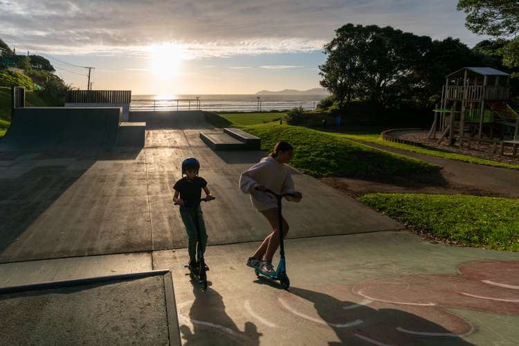 108 Wellington Road Paekakariki_43