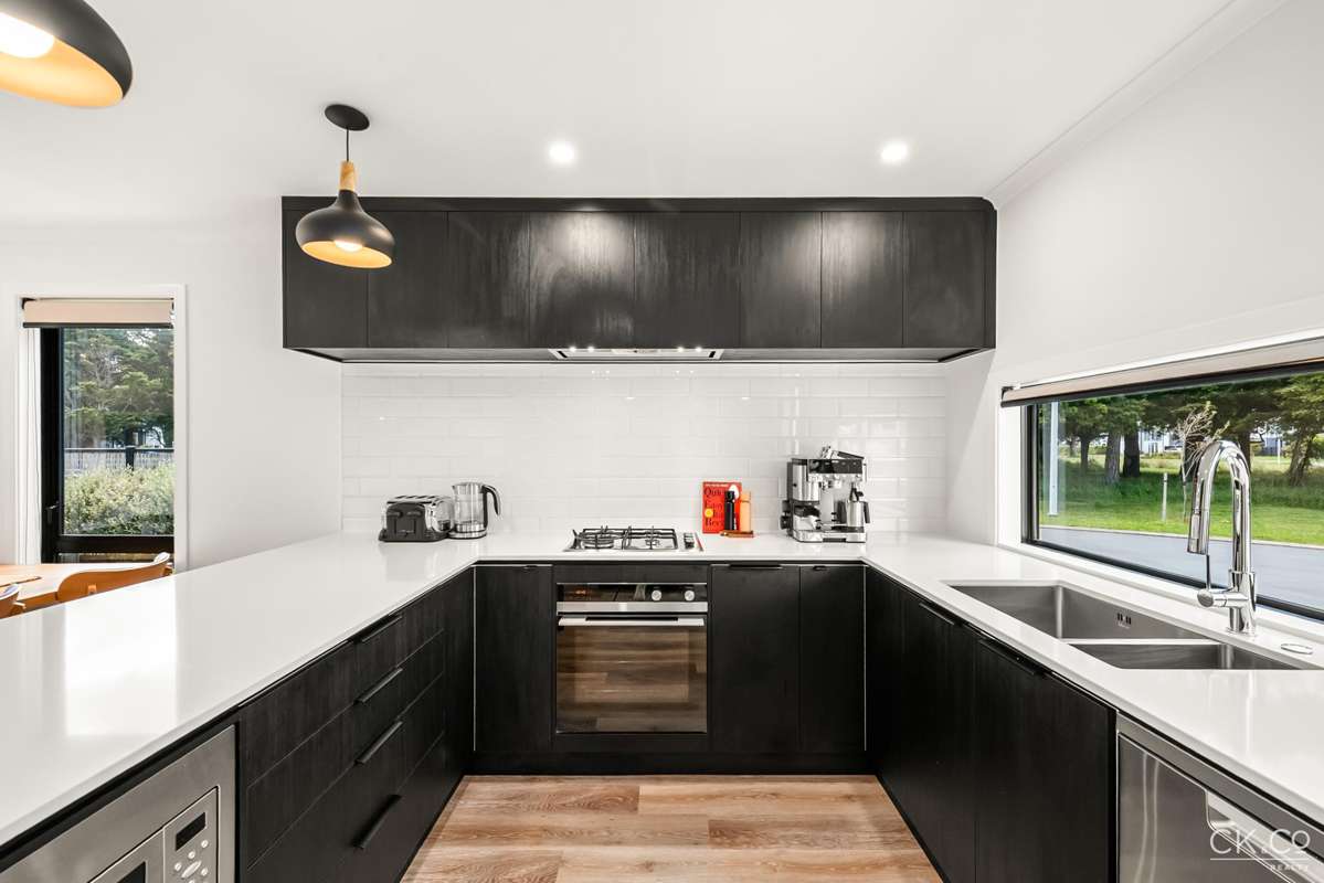7 Leo Waikari Crescent_5