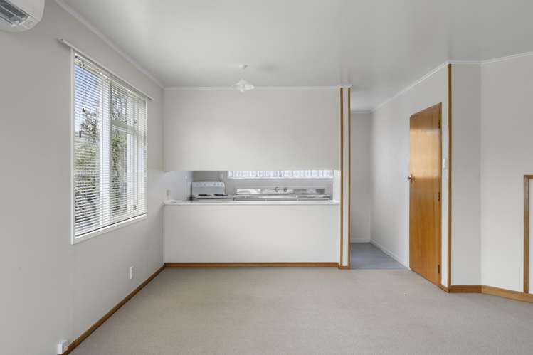 1/11 Celia Street Redcliffs_5