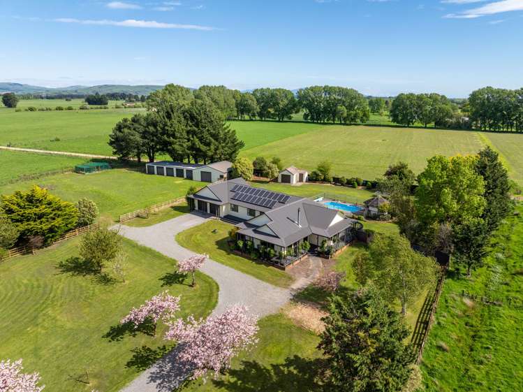 38 Portland Road Carterton_23