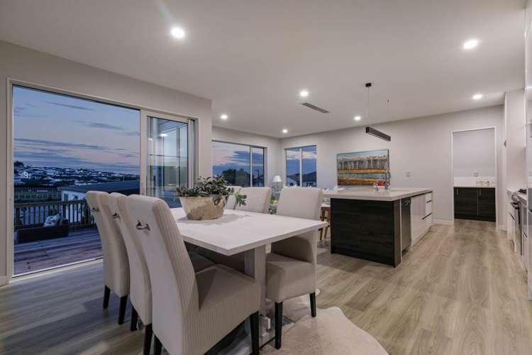 6 Colonial Drive Silverdale_6