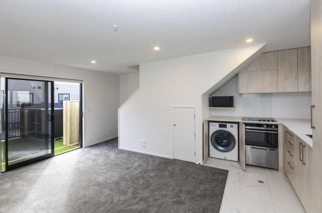 17/232 Marine Parade New Brighton_4