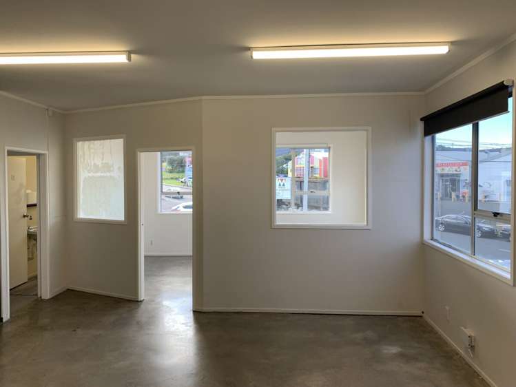 Unit 5A, 145 Target Road Wairau Valley_2