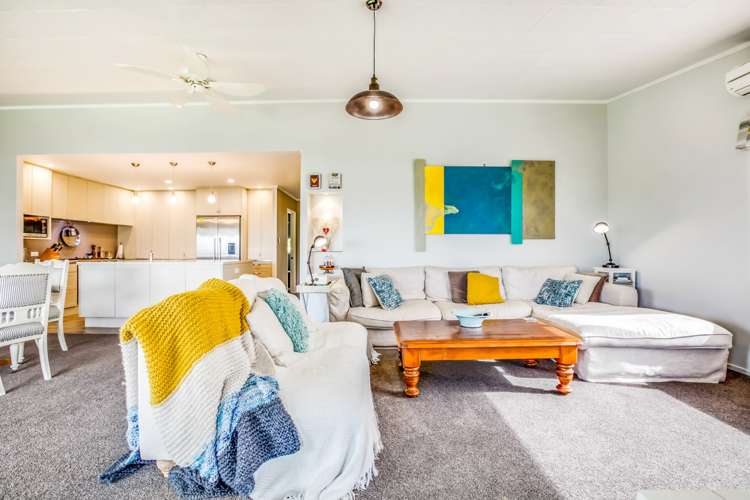 49 Torkar Road Clarks Beach_2