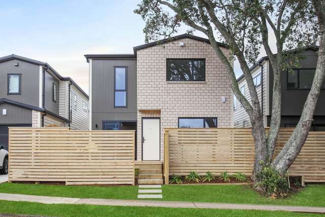 Exceptional Design Meets Family Convenience!