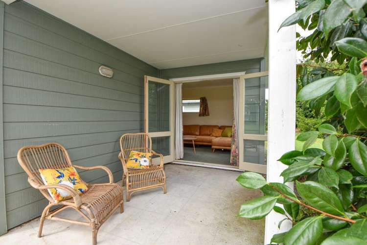 24 Moreton Road Carterton_13