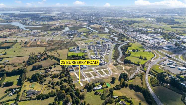 25 Burberry Road_5