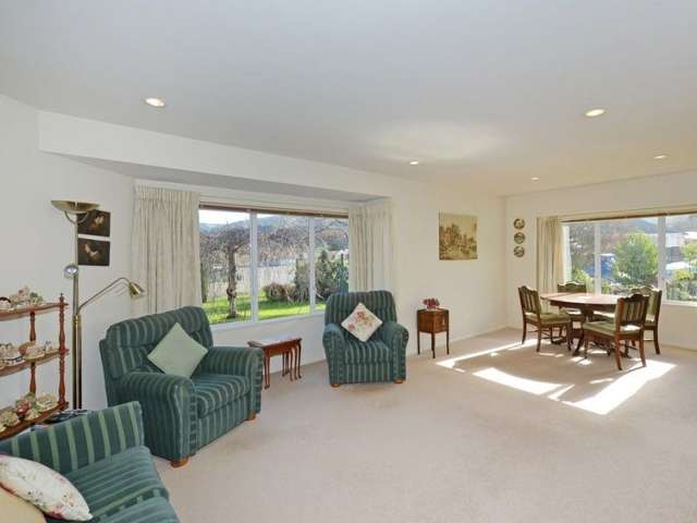 596 Fergusson Drive Trentham_1