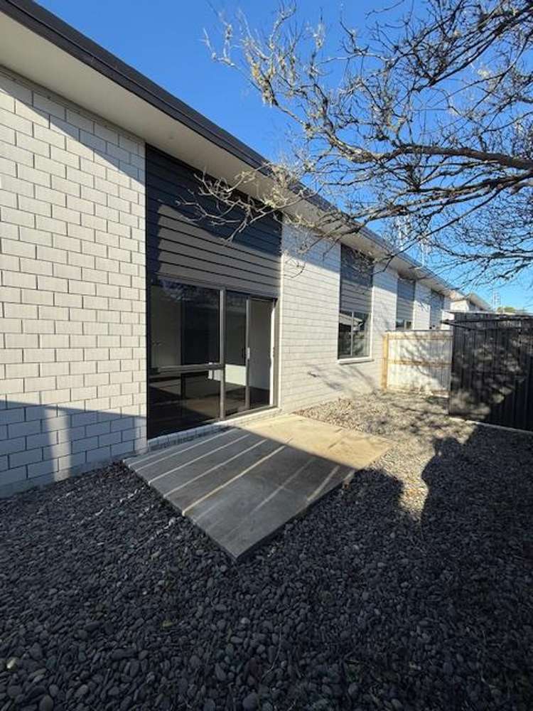 6D Orlando Street Stratford District_9