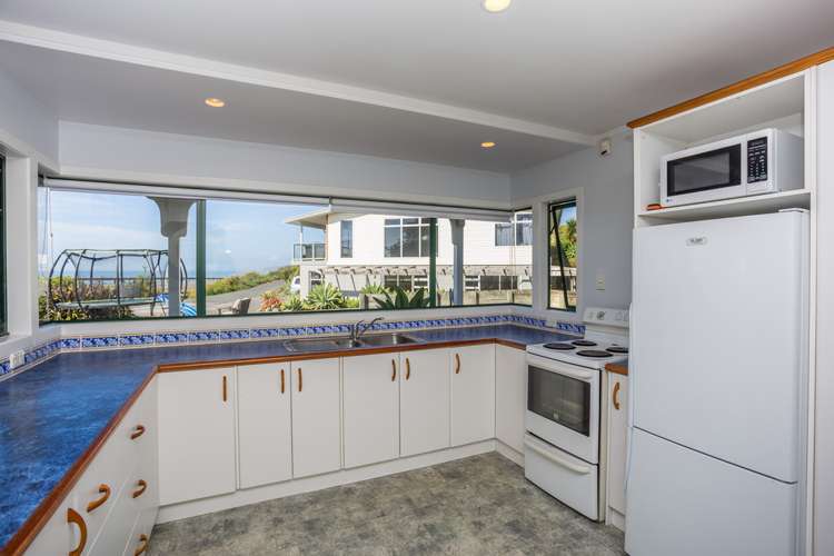 15 Sirrah Street Okitu_4