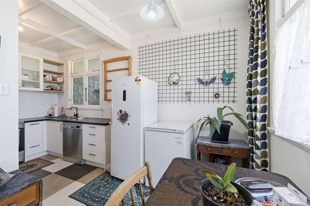 188 Commercial Street Takaka_2