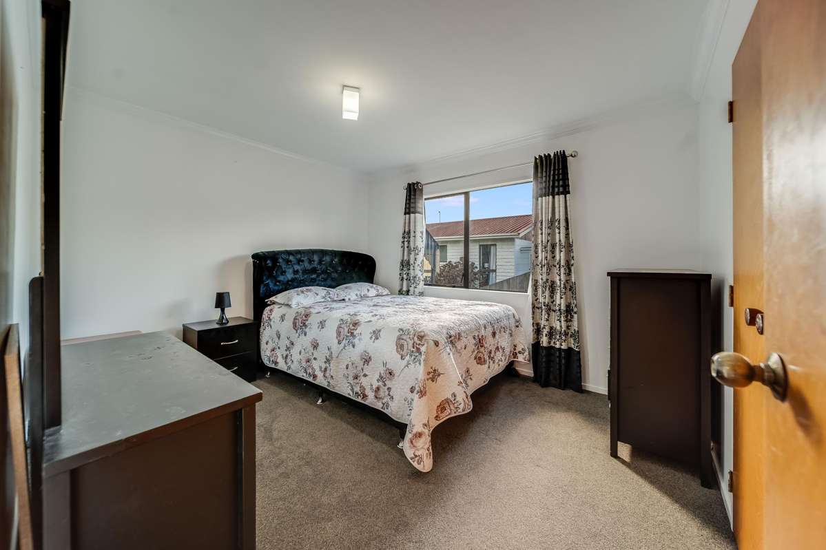 3/55 Tuhikaramea Road_4