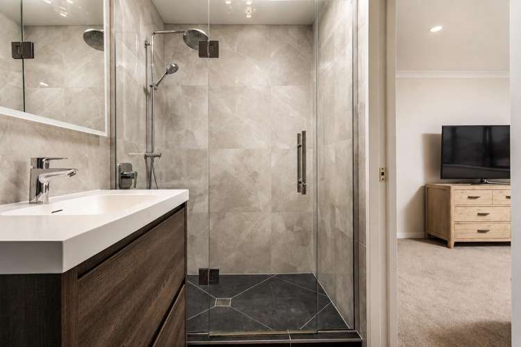 15 Thomas Rielly Avenue Hobsonville_13