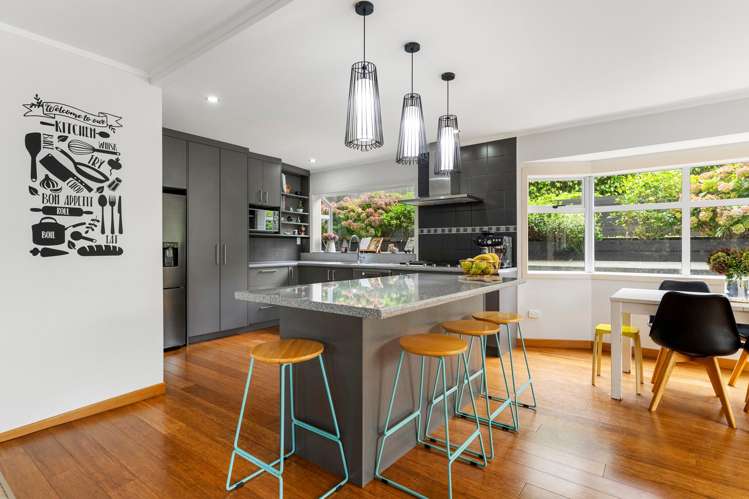 29 Korotaha Terrace Rothesay Bay_19