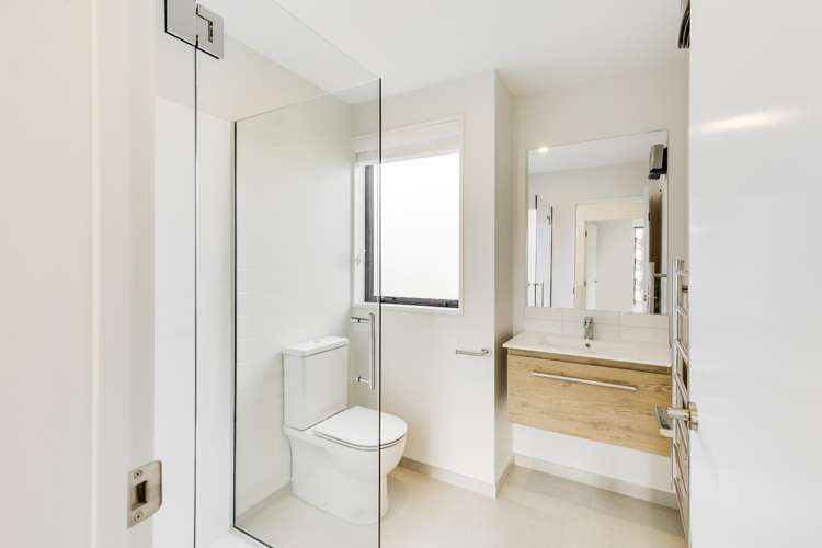 9/101 Mackworth Street 1582_3