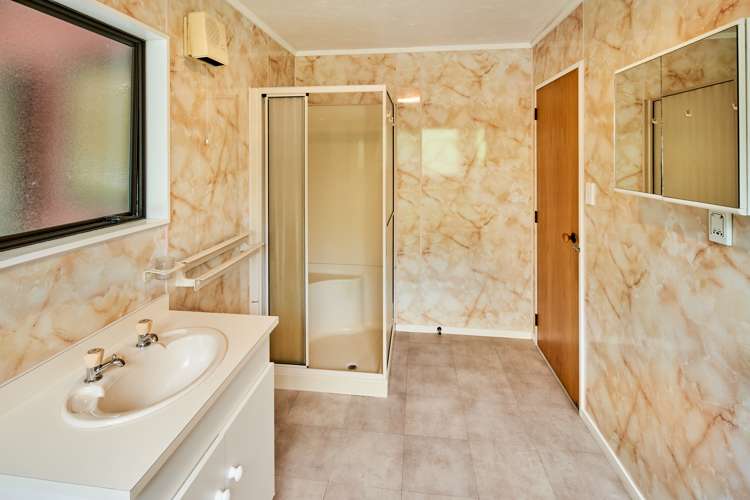 8 Plateau Road Te Marua_12