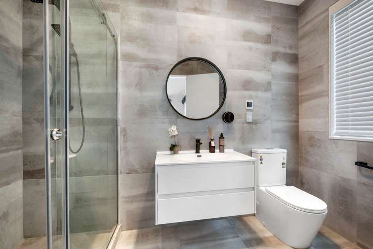 18 Parkview Drive Gulf Harbour_35